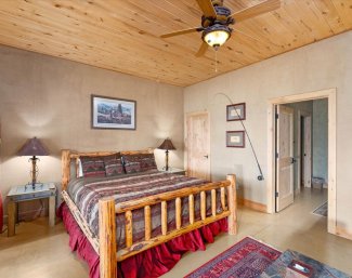 083-4620-W-A-Barr-Rd-Interior-48-of-90